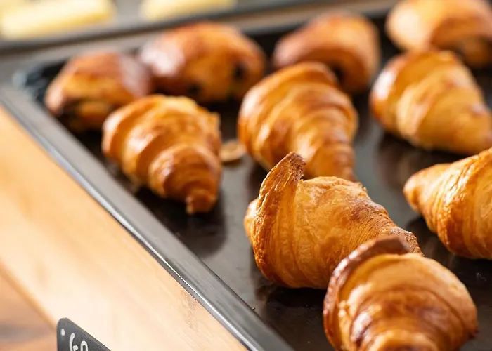 Mazee Paros 3* נאוסה