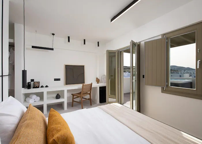 Ξενοδοχείο Mazee Paros Νάουσα