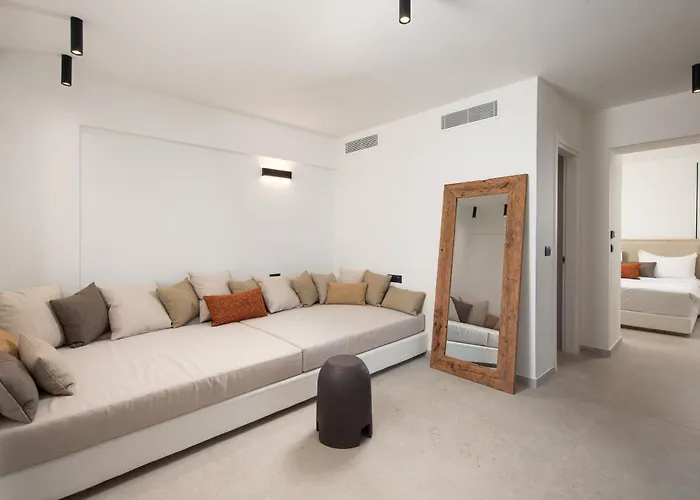 Mazee Paros Ξενοδοχείο 3*